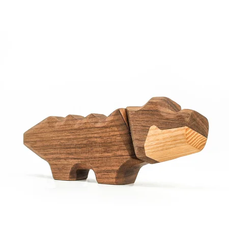 Fablewood træfigur m.magneter, Den lille krokodille