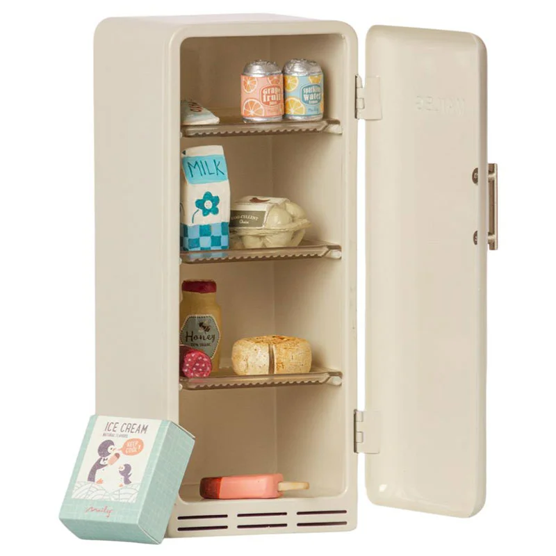 Maileg miniature køleskab