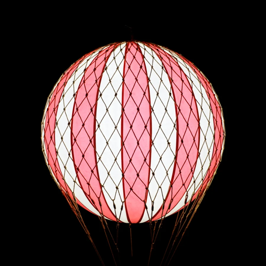 Authentic Models Luftballon, Jules Verne LED, true red