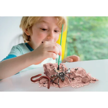 4M KidzLabs, Creepy Crawling Digging Kit