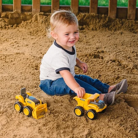 John Deere Dumb Truck & Trecker