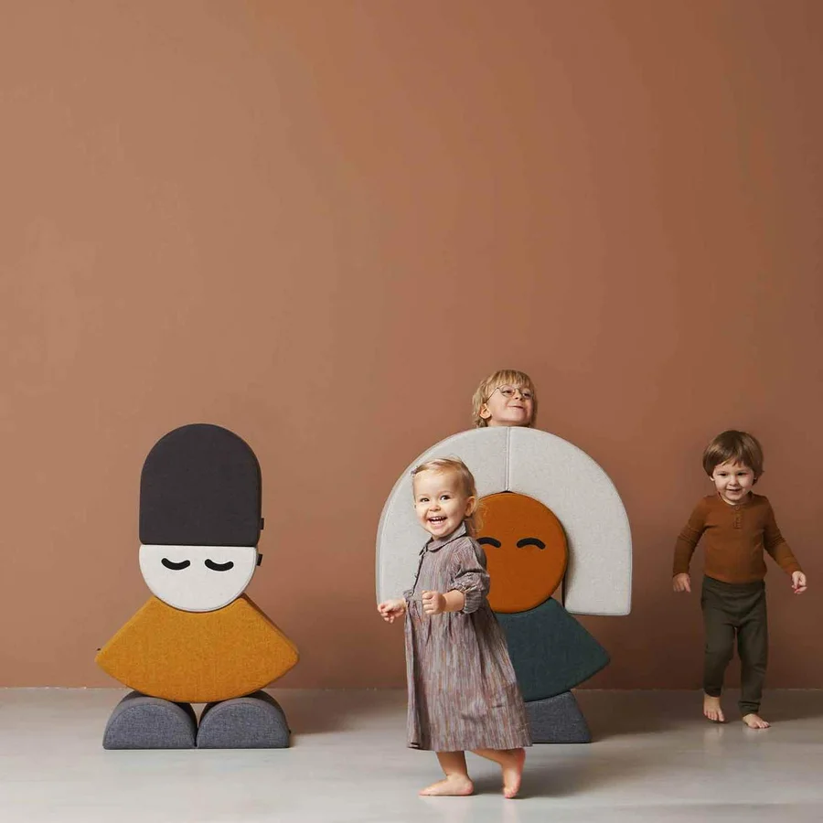 by Klip Klap tumlemøbel, Mr Half Circle Face - beige