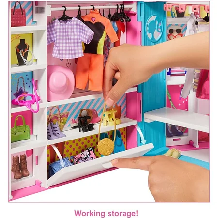 Barbie drømme klædeskab inkl dukke og tøj