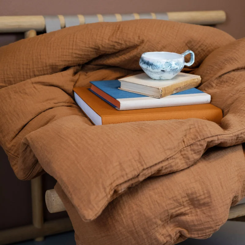 by KlipKlap muslin voksen sengetøj, Camel brown