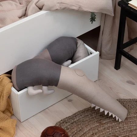 Sebra strikket pude, sleepy Croc, seabreeze beige