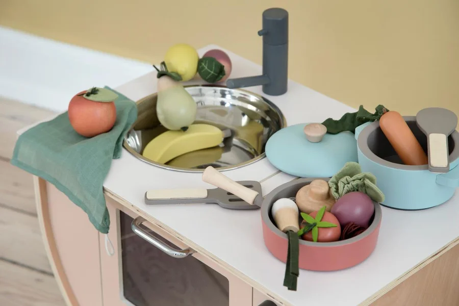 Sebra køkkenredskabssæt i træ, warm grey