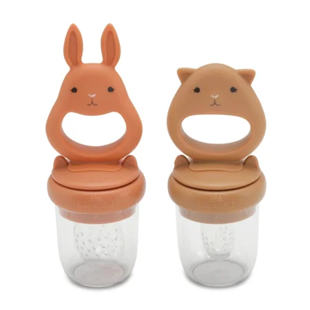 Konges Sløjd food feeder, almond/terracotta