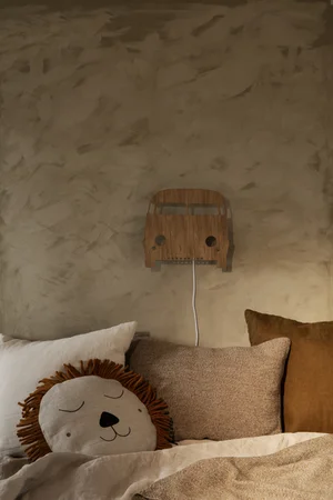 Ferm Living væglampe, bil - egetræ