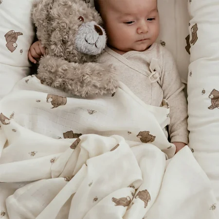 That's Mine Jana Mulltuch, bears and bees