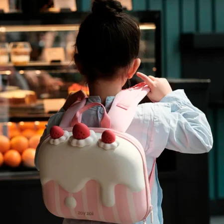Zoyzoii Kinder-Rucksack "Erdbeerkuchen"