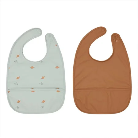 OYOY 2er-Pack Lätzchen Dino, Dusty Green/Karamel