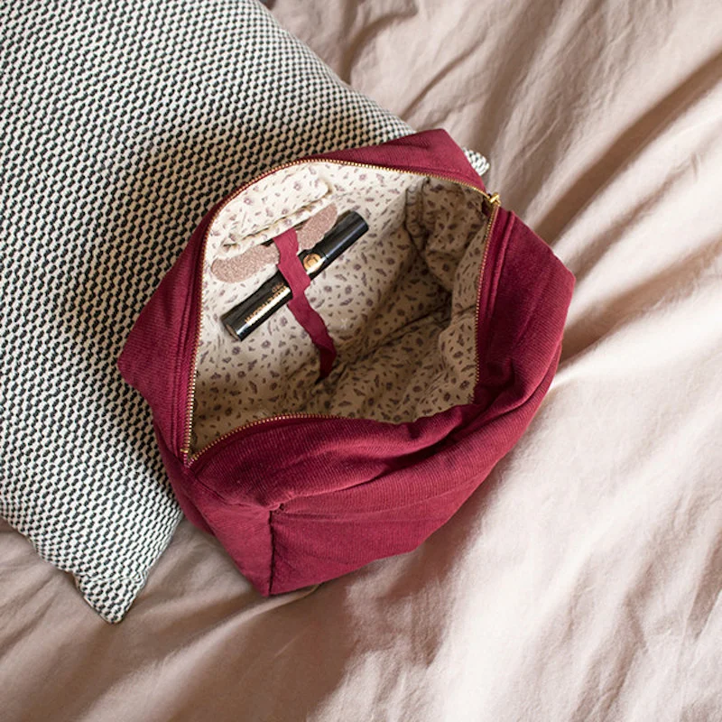 Filibabba stor toilettaske babyfløjl, Deeply Red