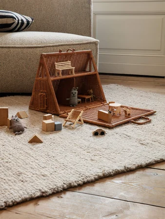 Ferm Living Rattan-Puppenhaus