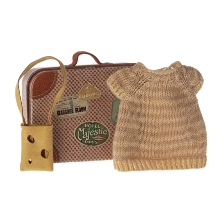 Gestricktes Kleid und Tasche im Koffer, große Schwester Maus, Maileg