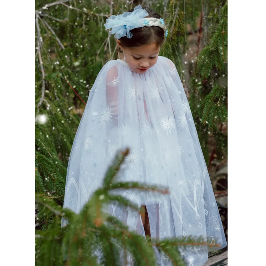 Great Pretenders Winter Wonderland Cape