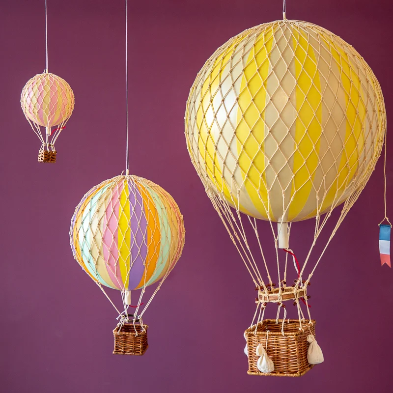 Authentic Models Heißluftballon 32 cm - gelb