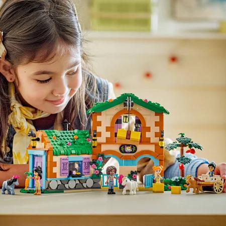 LEGO® Friends, Ponyhof und Ställe