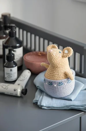 Sebra hæklet tumling, musen Buttercup