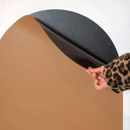 Ferflex® Round Top Magnetische Tapetenwand - 1 m x 58 cm, Karamell