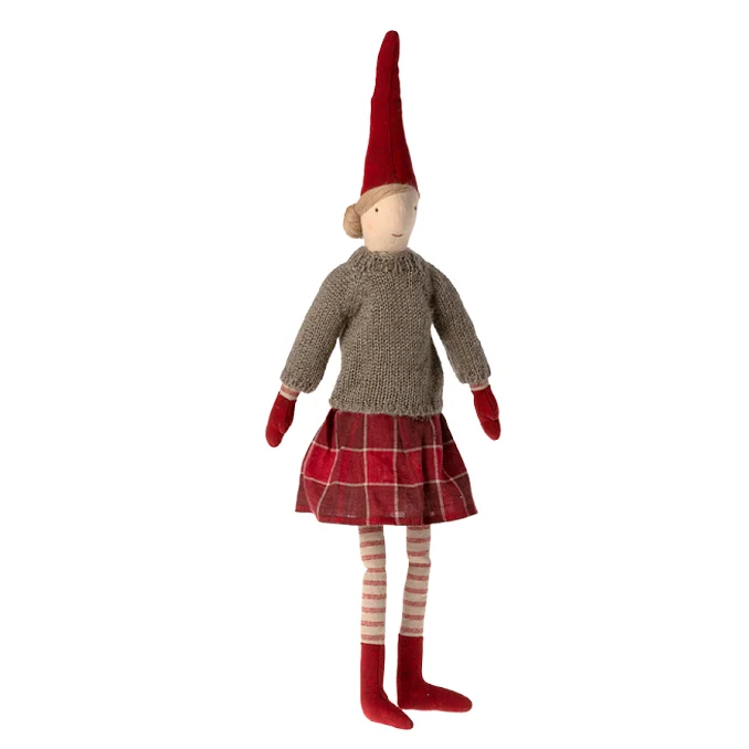 Maileg Pixy-Mädchen "Nissepige" mit Strickjacke und kariertem Unterteil, Gr.3