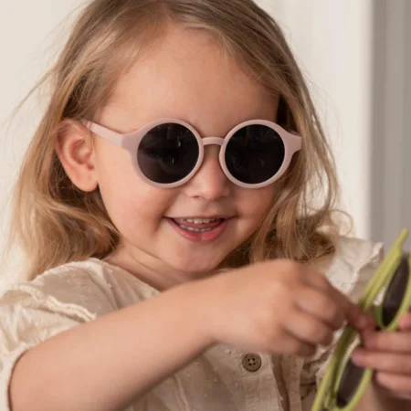 Kinder-Sonnenbrille aus recyceltem Plastik - bleached mauve, Filibabba 