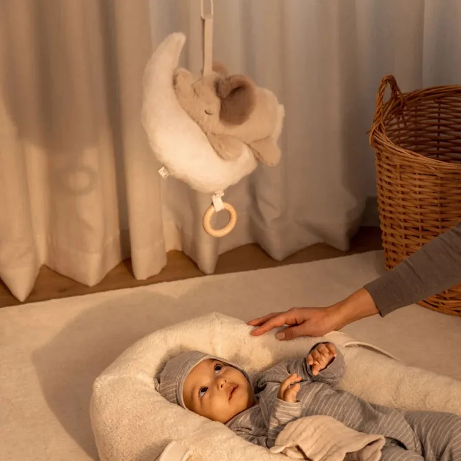 Liewood Mandy Baby Elefant Musik Mobile, Mist/Sandy