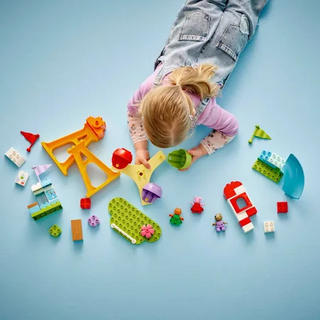 LEGO® DUPLO® Peppa Wutz Jahrmarkt