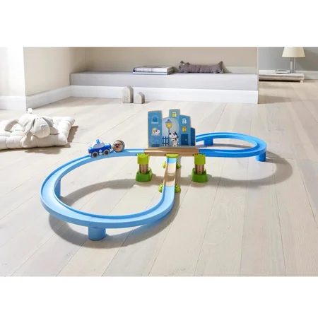 Haba Kullerbü kuglebane, politistation og -bil