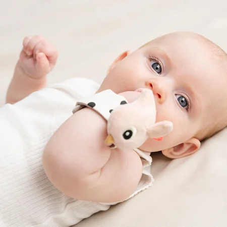 Handgelenks-Rassel 2er-Pack, Happy clouds powder, Done by Deer 