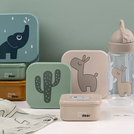 Done by Deer drikkedunk, Sand