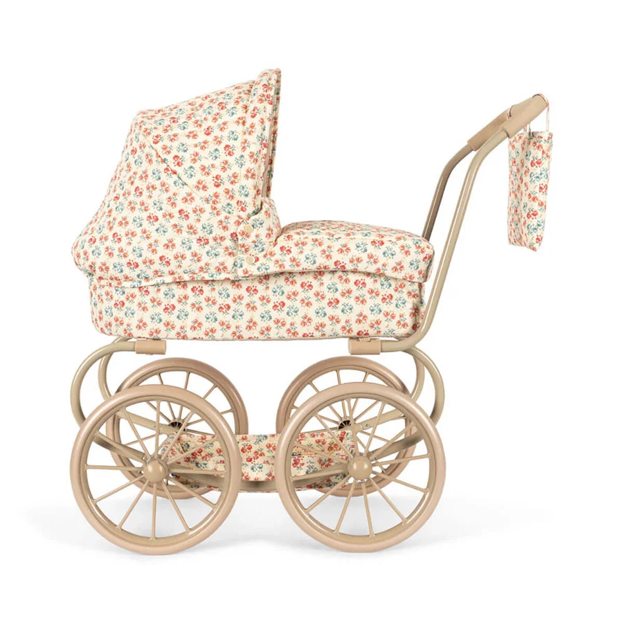 Konges Sløjd Minnie Puppenwagen, Lumina