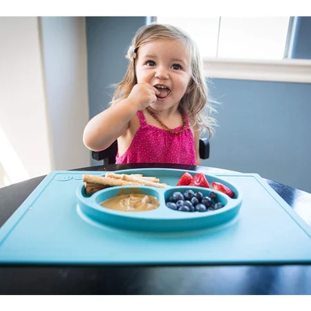 Ezpz Happy Mat - tallerken og dækkeserviet i et - grå