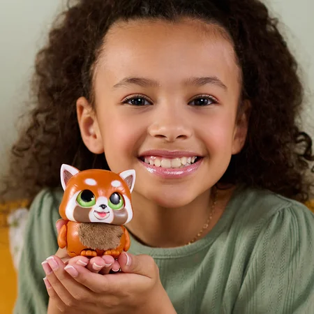  FurReal Handfuls, Roter Panda