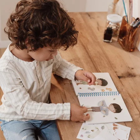 Little Dutch udklædningsbog, Forest friends