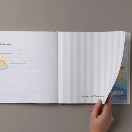 SpecialDay Mine første år, bog - pige