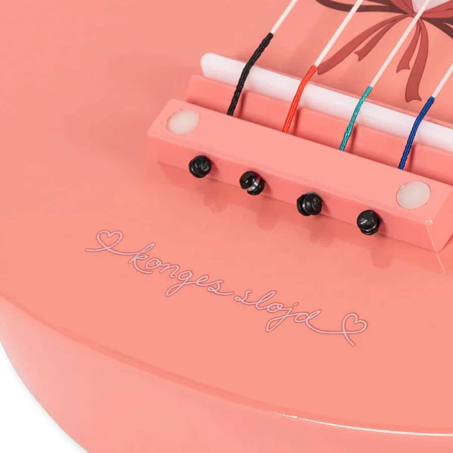 Konges Sløjd Ukulele, Bow Kitty