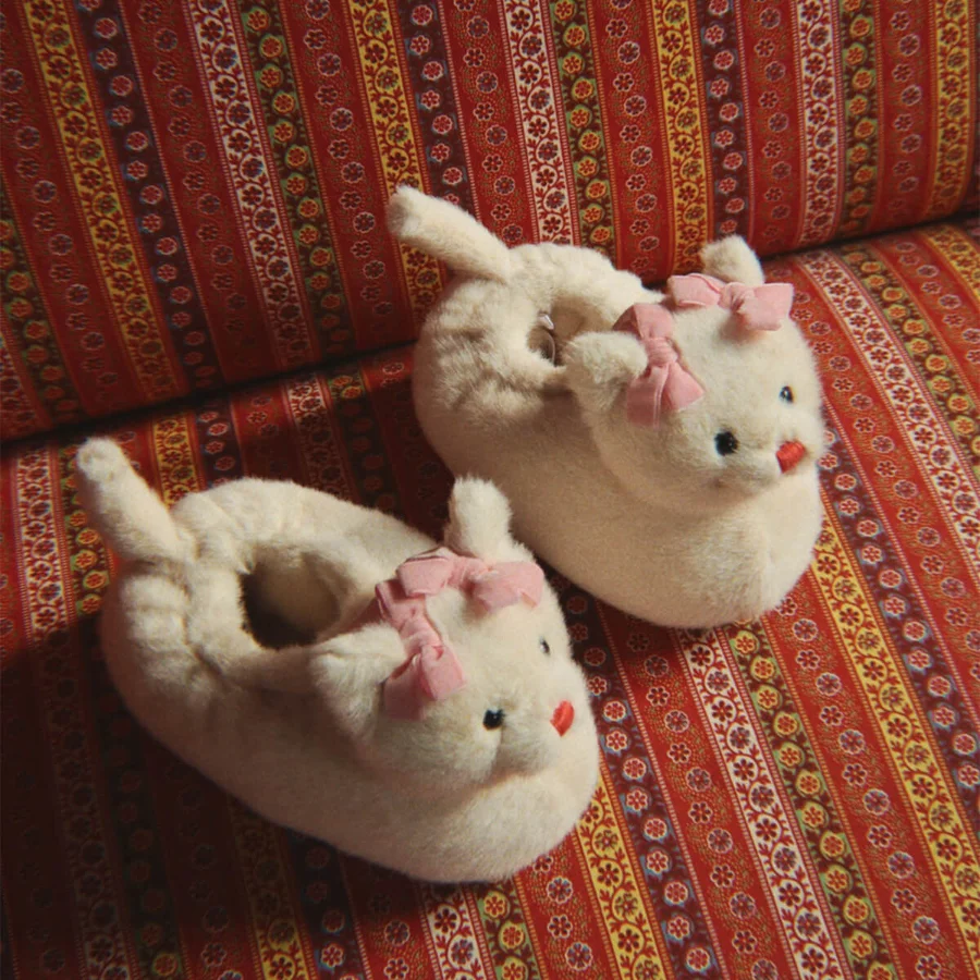 Konges Sløjd Kitty Hausschuhe, Off White