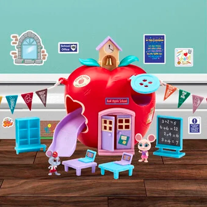 Mouse in the house, The red apple school