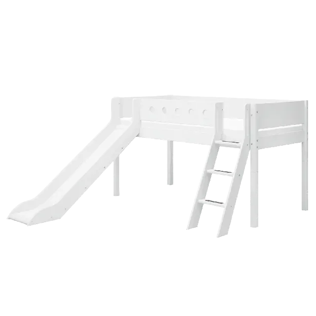 FLEXA Halbhohes Bett mit Schrägleiter und Rutsche, weiß