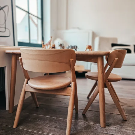 CurveLab kleiner Stuhl, Buche