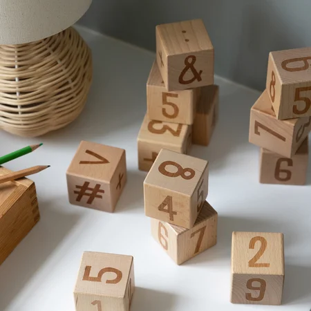 Sebra Zahlenblöcke aus Holz, 12 Stück