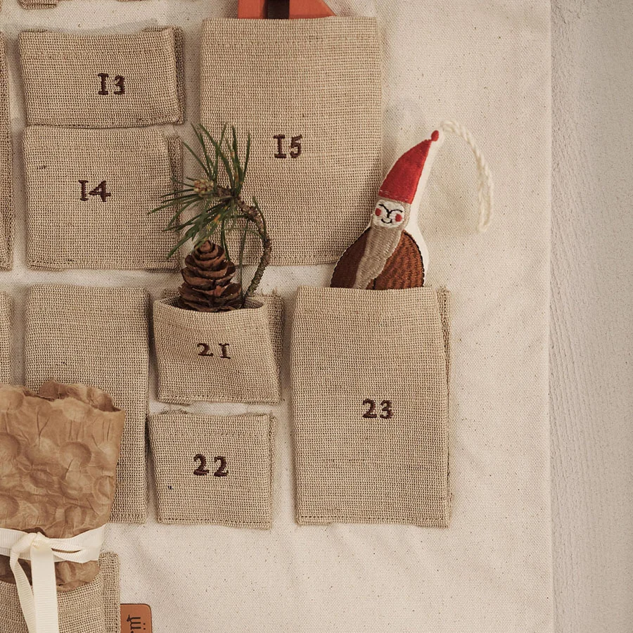 Ferm Living Pine Adventskalender Maxi, Natural