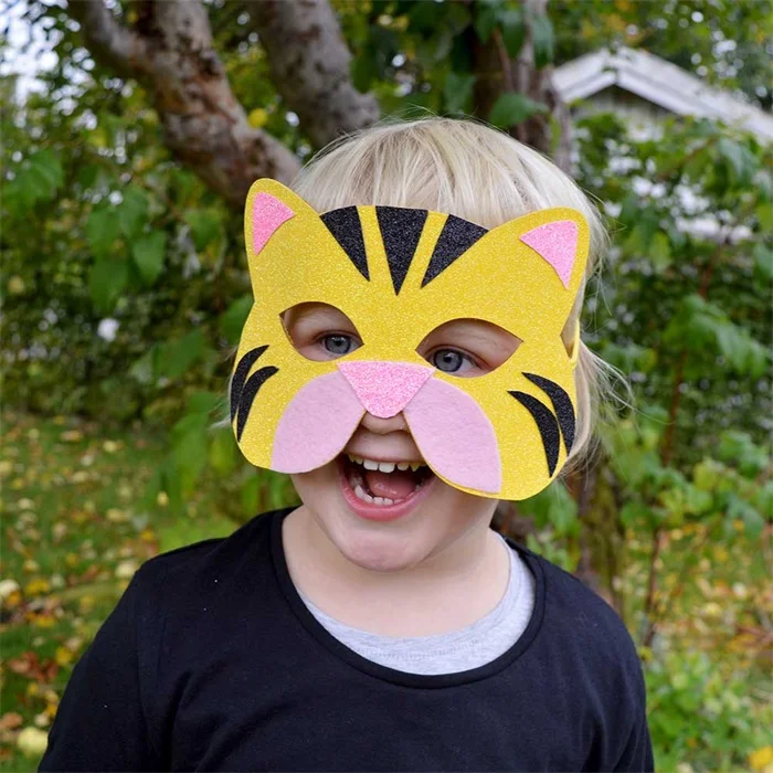 Dyremaske med glitter