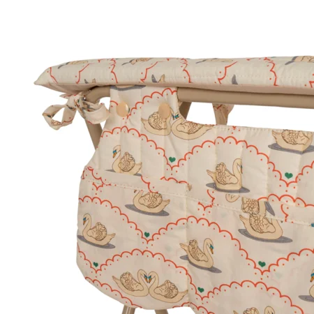 Konges Sløjd dukkepuslebord, swan