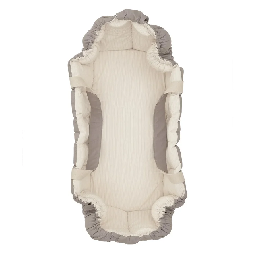 Copenhagen Colors Bio-Babytrage und Spielteppich, dark grey w. cream solid stripe