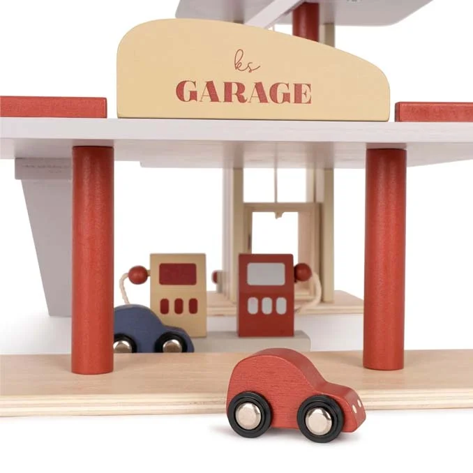 Konges Sløjd garage i træ