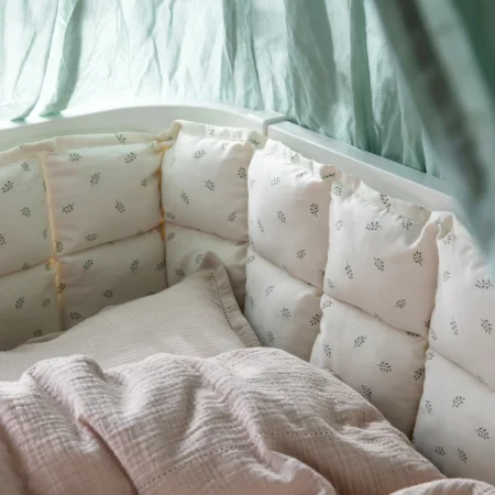 Sebra sengerand kapok, Sophora Leaves