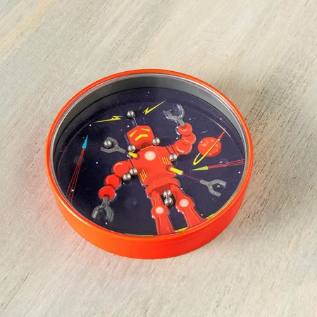 Kippspiel mit Sci-Fi-Roboter