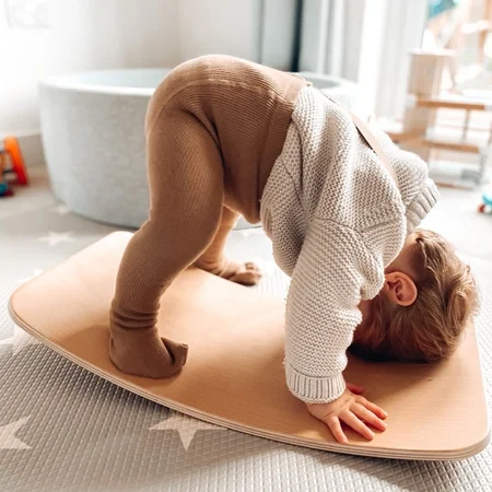 CurveLab Rocking Nest inkl. Balancebord, baby pink