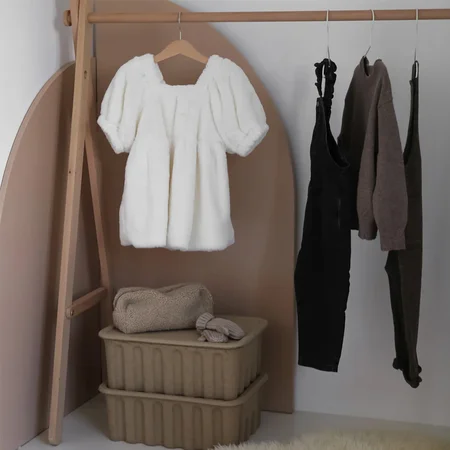 CurveLab verstellbarer Kleiderständer